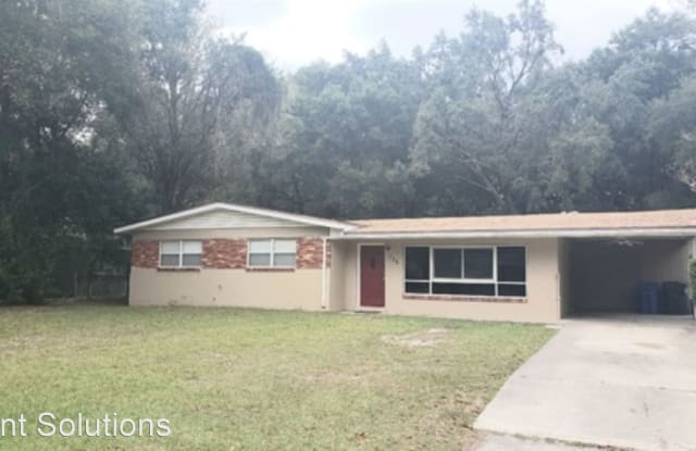 115 Neving Dr - 115 Neving Drive, Lake Magdalene, FL 33613