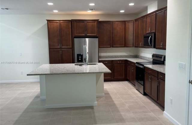 5230 Thatcher Court Gallery 4