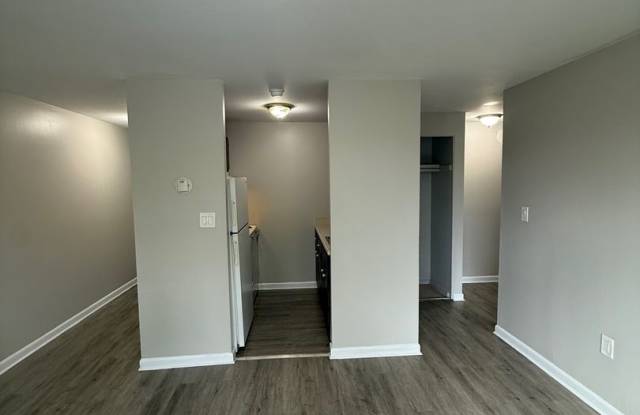 100 PROSPECT AVE photos photos
