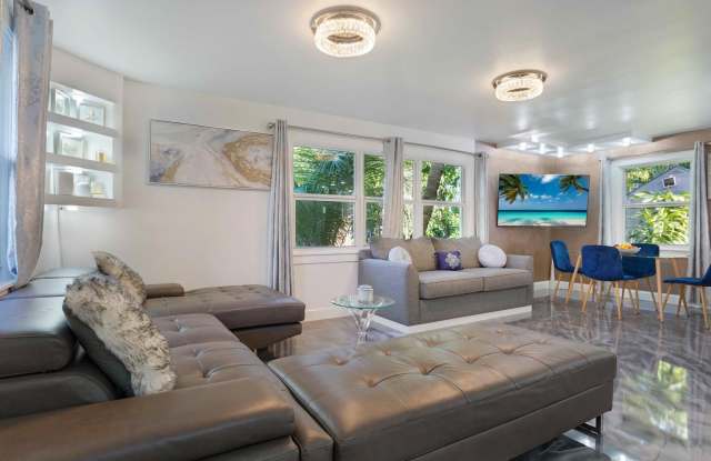 2249 Lazy Lane Gallery 2