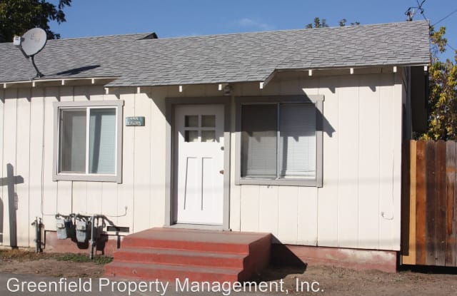 440 1/2 E. Flora - 440 1/2 Flora St, Lodi, CA 95240