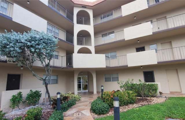 6361 N Falls Cir Dr photos photos