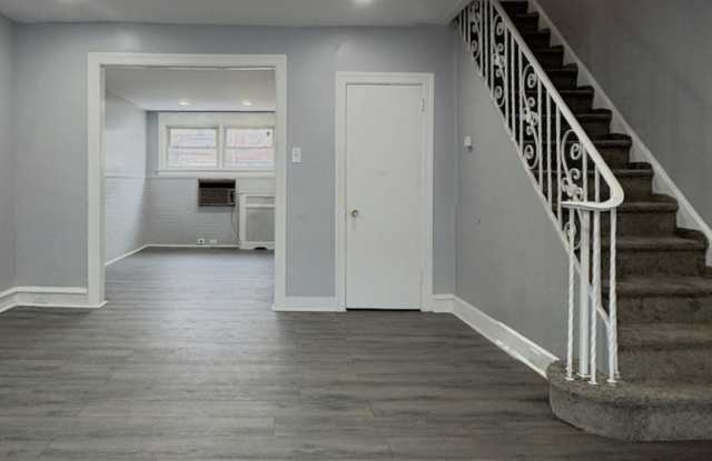 6838 Guyer Ave, 3 bedrooms, 1 bathroom House for $1,500/ Month Gallery 1