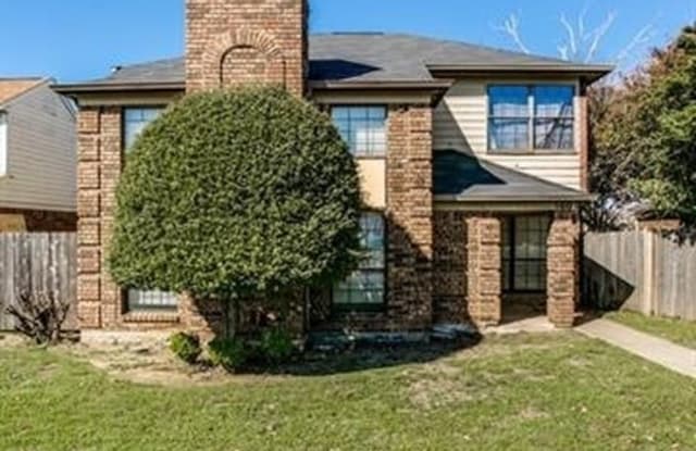 160 High Pointe Lane - 160 High Pointe Lane, Cedar Hill, TX 75104