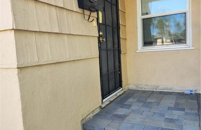 5834 Balcom photos photos