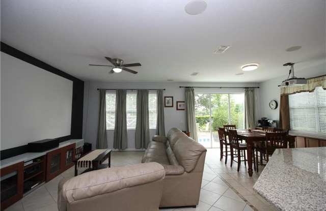 9274 KENSINGTON ROW COURT Gallery 4