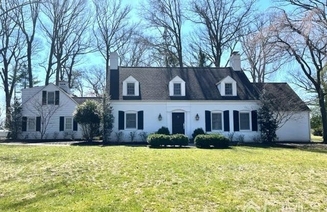 23 Oak Grove Lane - 23 Oak Grove Lane, Middlesex County, NJ 08820