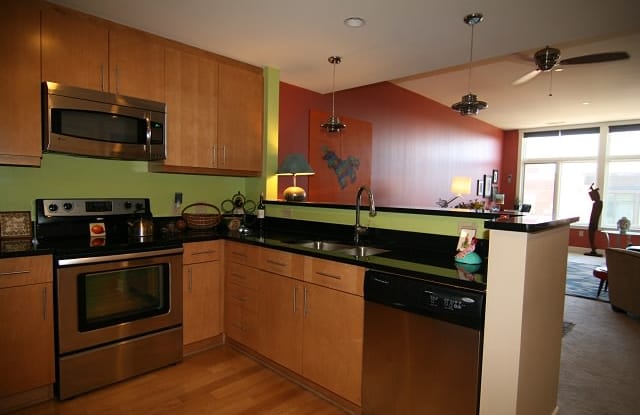 7220 W. Bonfils Lane #303 - 7220 W Bonfils Ln, Lakewood, CO 80226