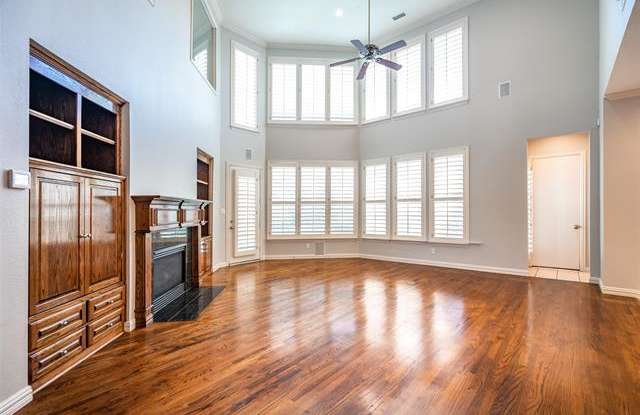 5214 Tennington Park Gallery 4