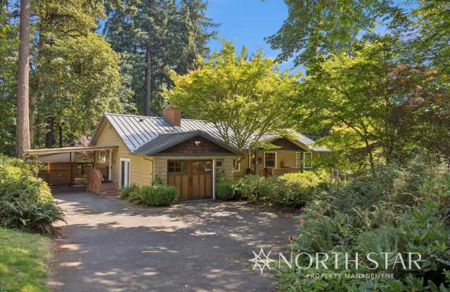 Charming Home in Coveted First Addition Neighborhood – Lake Oswego photos photos