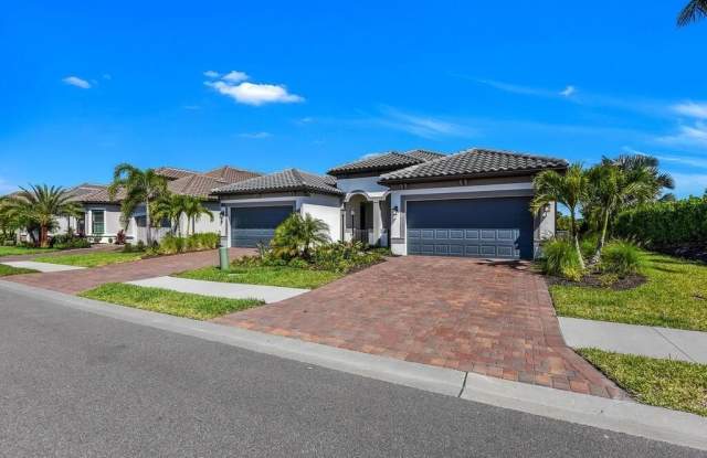11694 Canal Grande Dr lot: 95 Gallery 2