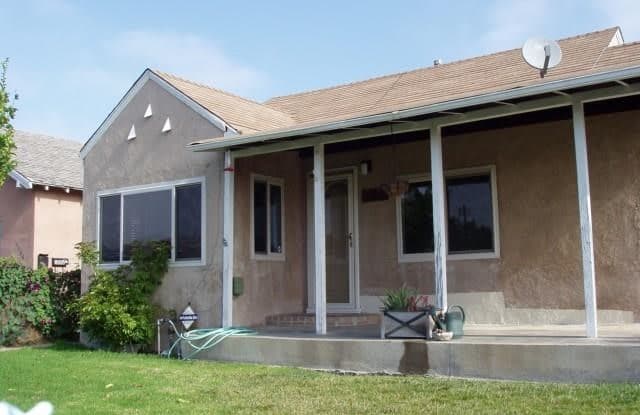 1052 W 25th Street - 1052 West 25th Street, Los Angeles, CA 90731