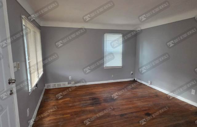 12217 Plainview Ave Gallery 4