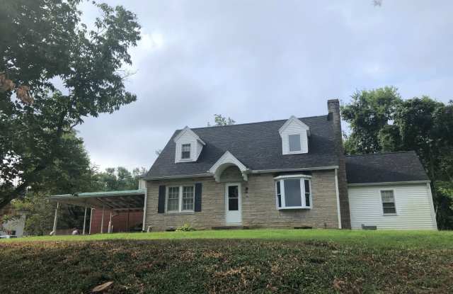 4 Bedroom Avail August 2027; Monthly rent $3,100.00 Gallery 4