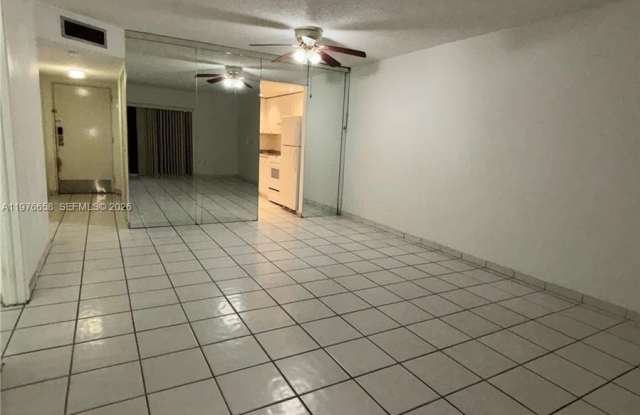 13701 Kendale Lakes Cir photos photos