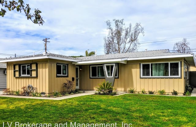 6943 Fairbrook Street - 6943 East Fairbrook Street, Long Beach, CA 90815
