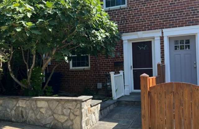 Stylish and updated 3BR 2 BA in superb location! photos photos Stylish and updated 3BR 2 BA in superb location! photos photos