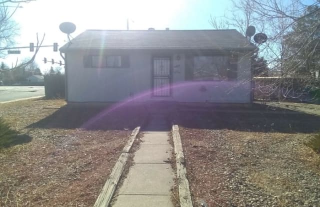 11498 East 7th Avenue - 11498 East 7th Avenue, Aurora, CO 80010