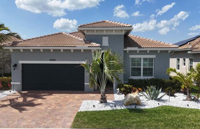 9282 SW Miracoli Way Gallery 3