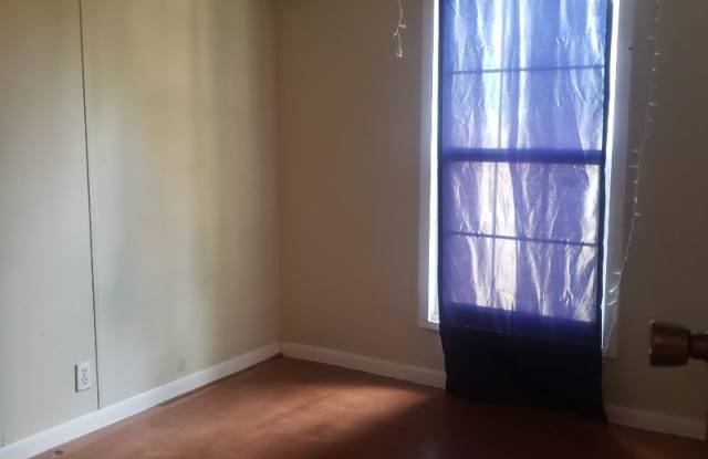 4005 Fm 2538, Gallery 2