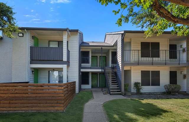 Birch Apartment Homes Gallery 3