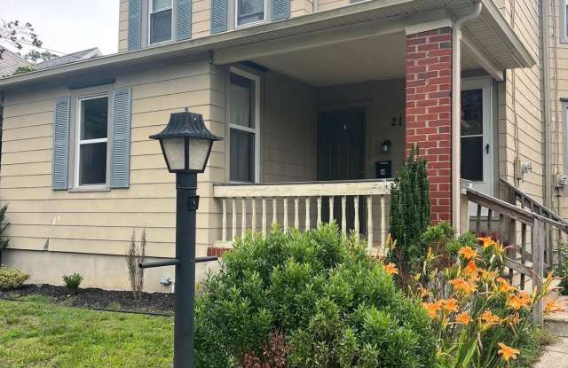 21 N SUMMIT AVENUE photos photos