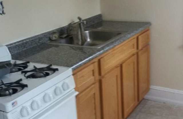 Parkside 1BR Apartment Near Fairmount Park  SEPTA Trolley photos photos