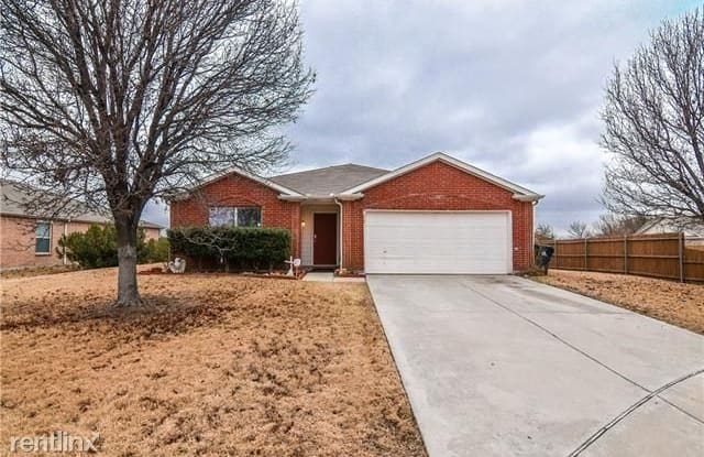 4505 Claret Ct - 4505 Claret Court, Denton, TX 76226