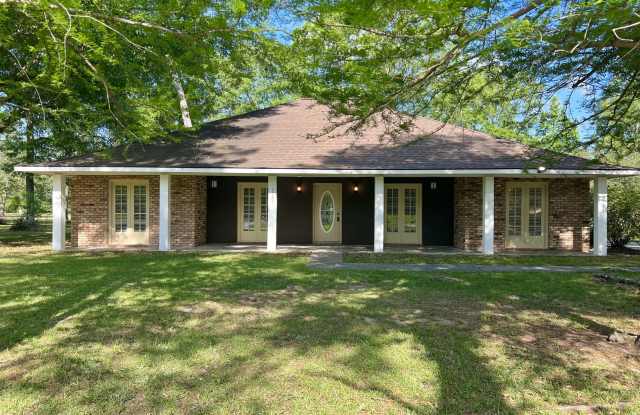 30447 Parkview Dr photos photos