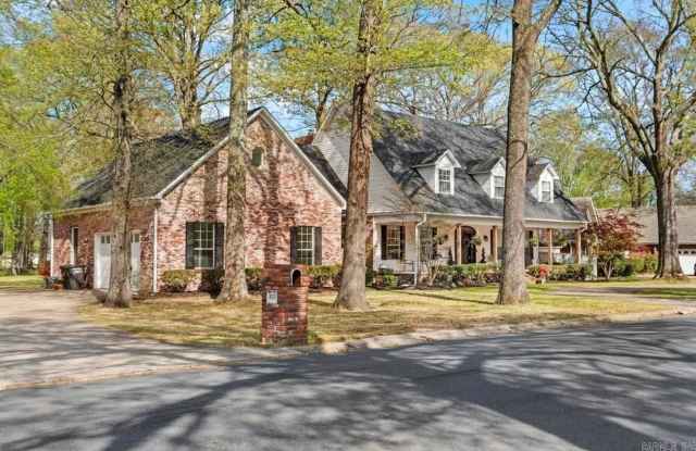 401 Foxwood Drive photos photos