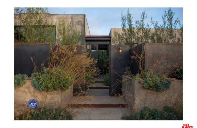 1214 Palms Boulevard photos photos