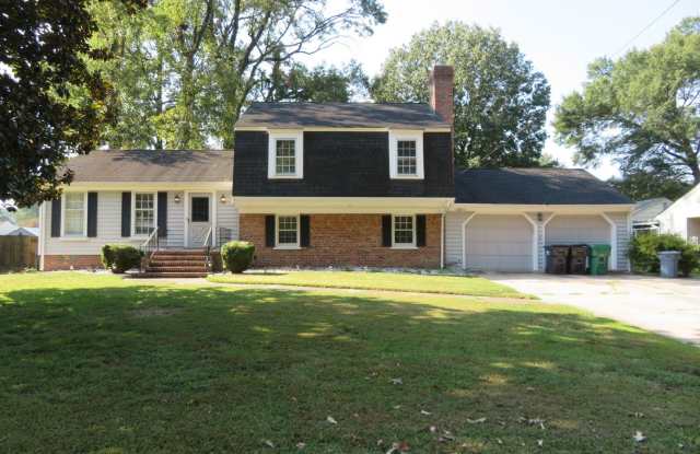 1215 Yacht Basin Drive - 1215 Yacht Basin Drive, Colonial Heights, VA 23834 1215 Yacht Basin Drive - 1215 Yacht Basin Drive, Colonial Heights, VA 23834