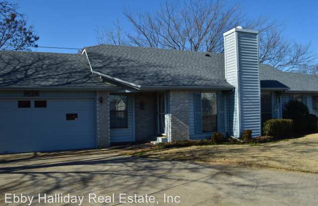 1826 Maplewood Trail Gallery 2
