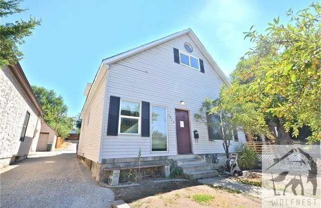 1913 South 1300 East - 1913 1300 East, Salt Lake City, UT 84105