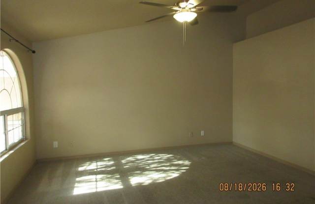 3328 Central Gallery 2