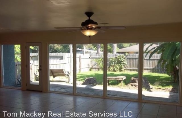 1275 W. Chimes St. - 1275 West Chimes Street, Baton Rouge, LA 70802