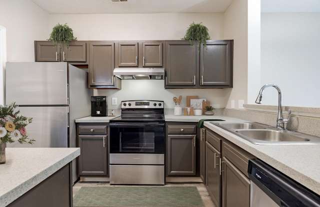The Commons at Canal Winchester Apartments Gallery 3