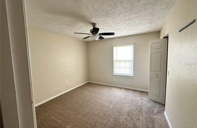 5953 NE 62ND COURT Road Gallery 3