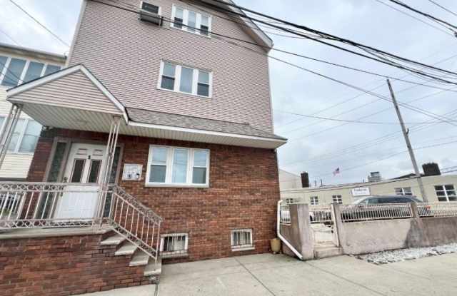 1 Gotthardt St photos photos
