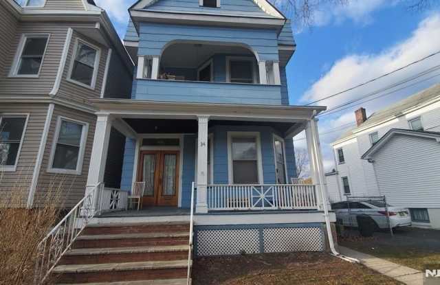 34 Olive Street 2 photos photos