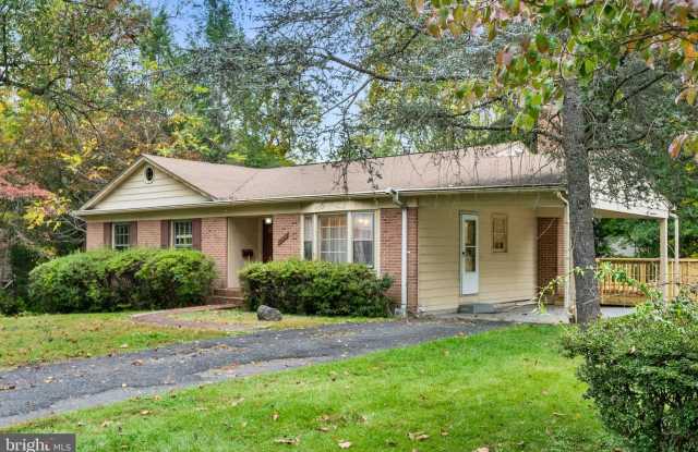 8324 EPINARD Court Gallery 2