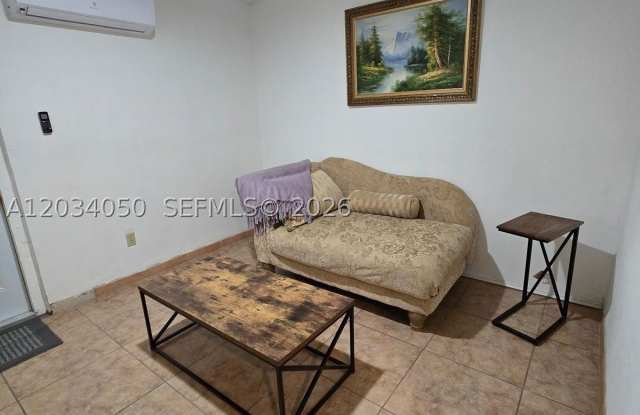 4863 SW 148th Ct Gallery 2