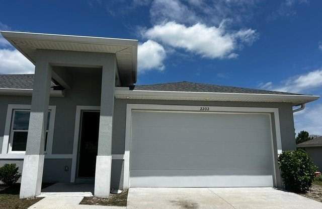 2202 Haviland Avenue S photos photos