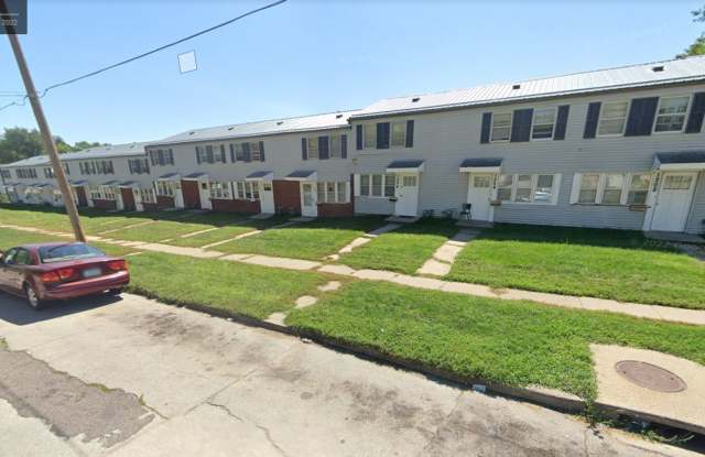 $900 - 2 Bedroom 1 Bathroom Townhome photos photos