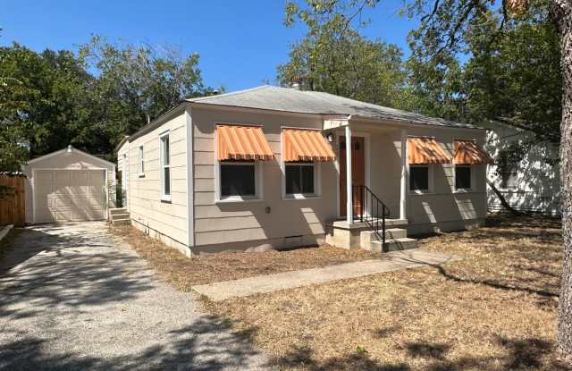 2/1 Home in Kerrville Gallery 2