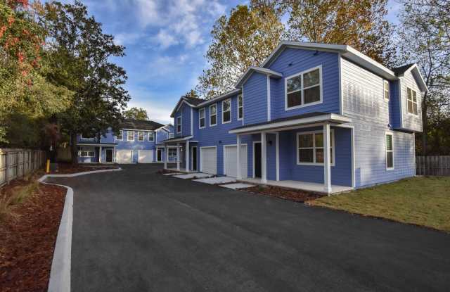 Luxury 3BR/3.5BA Townhome with Garage – Built in 2018 photos photos