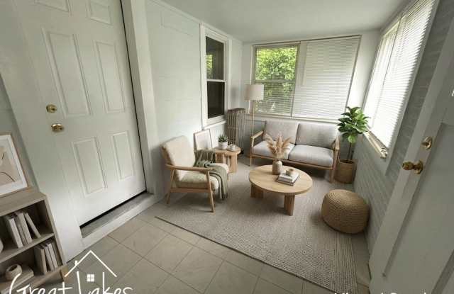 Beautiful 2 Bedroom 1 Bathroom now available for rent! Gallery 3