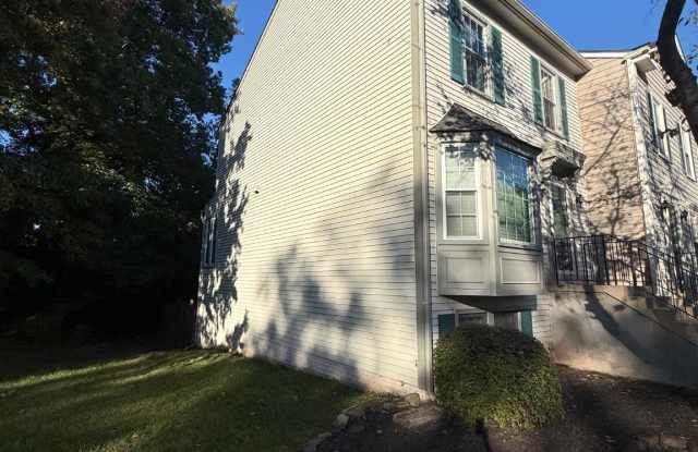 14548 BATTERY RIDGE Lane Gallery 2