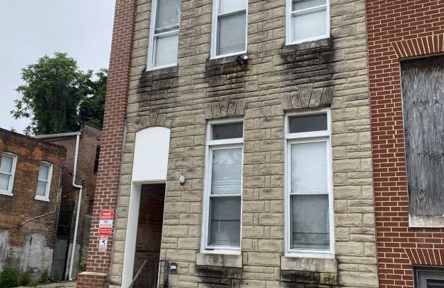 210 North Mount Street - 3A AVAILABLE $850 W /BATH photos photos