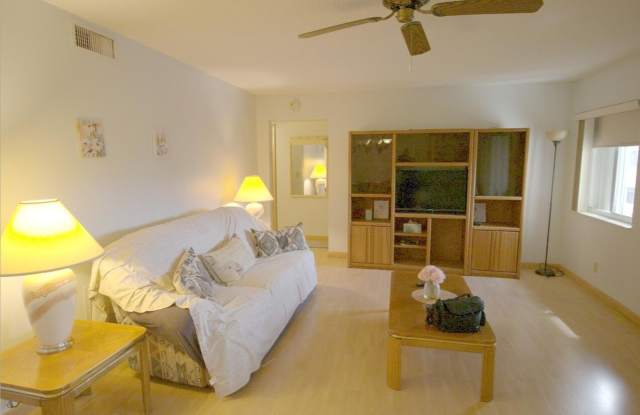 3561 PINE NEEDLE Drive Gallery 3